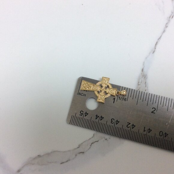 14k Solid Yellow real Gold Celtic Cross 1.60 Grams Religious Charm 1 1/4 Inches - Picture 8 of 8